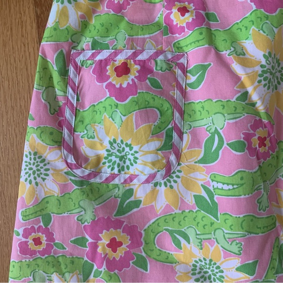 Lilly Pulitzer Alligator patterned skirt Sz 10 - Picture 4 of 4
